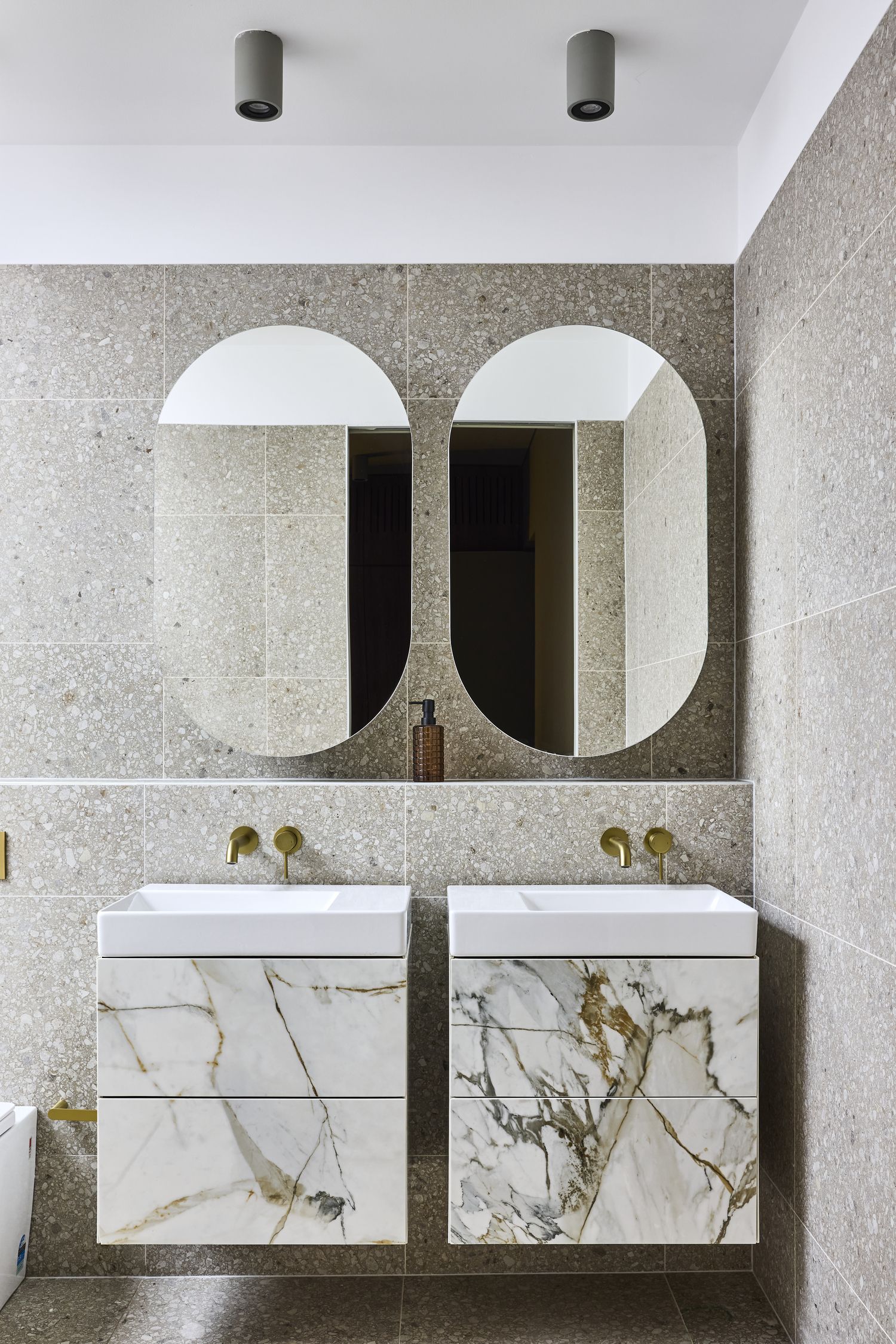 MẪU ĐÁ ỐP LAVABO 27